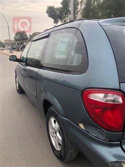 دودج كارافان